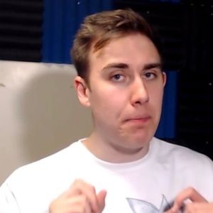 Meet your Posher, Raymond